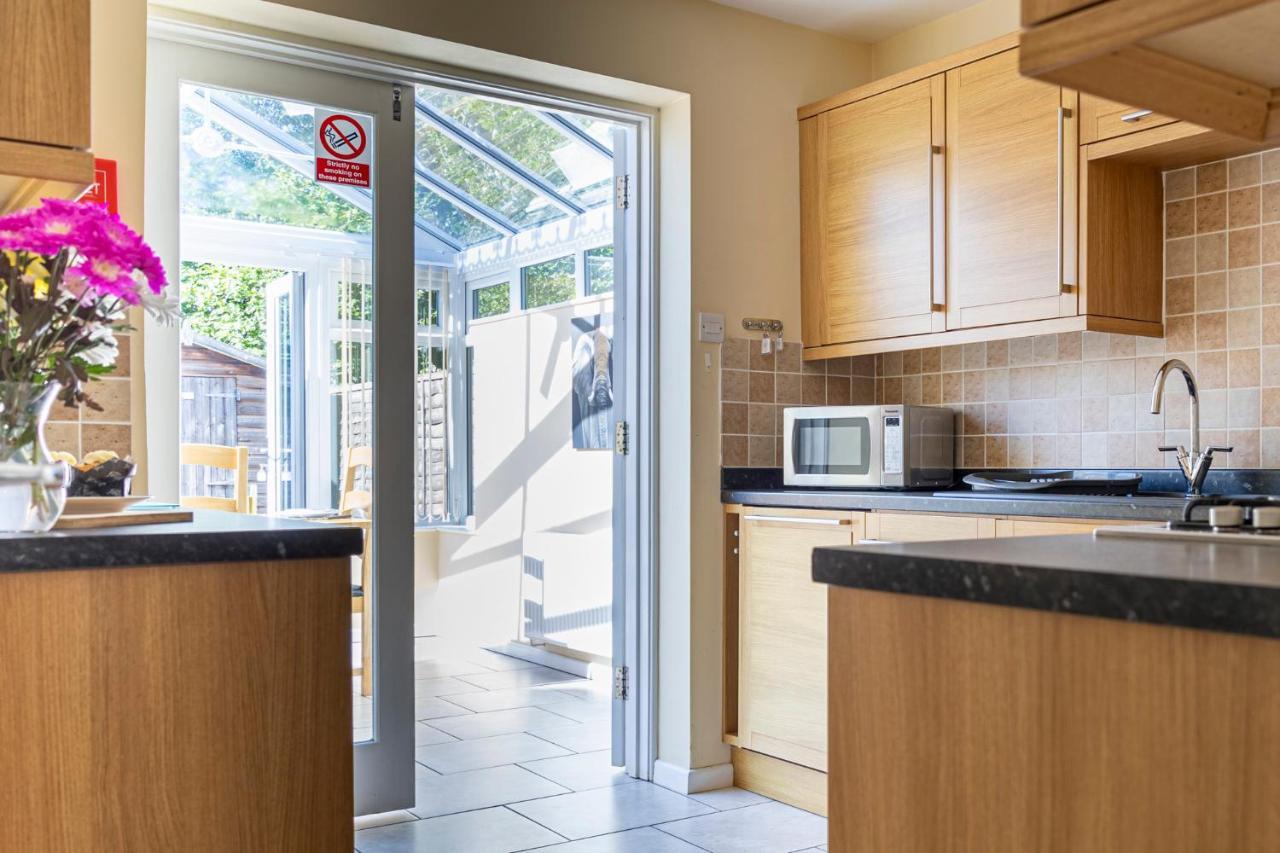 Villa Fair View - Off Street Parking And Garden Shrewsbury Esterno foto